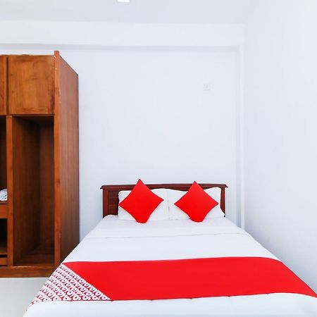 Hotel By The C 乌斯维塔克伊亚瓦 外观 照片
